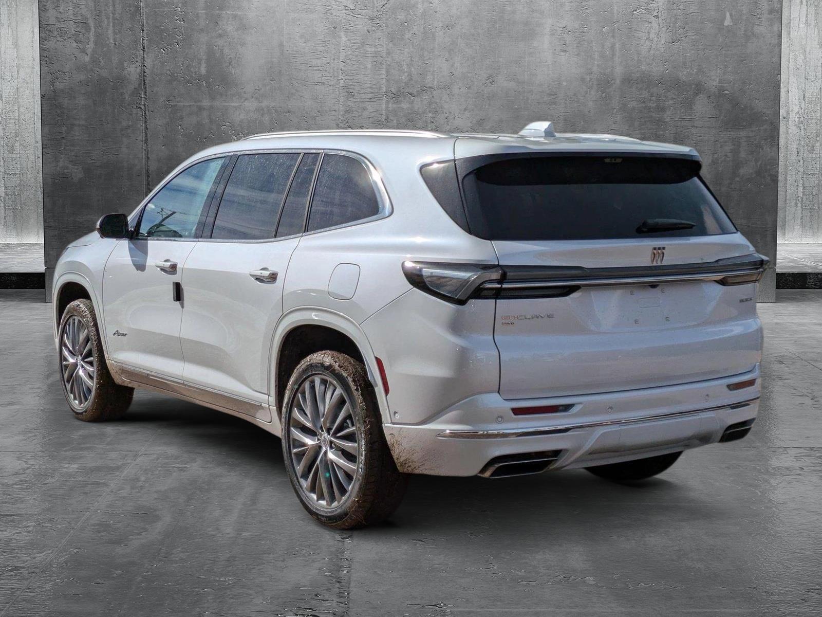 2025 Buick Enclave Vehicle Photo in GOLDEN, CO 80401-3850