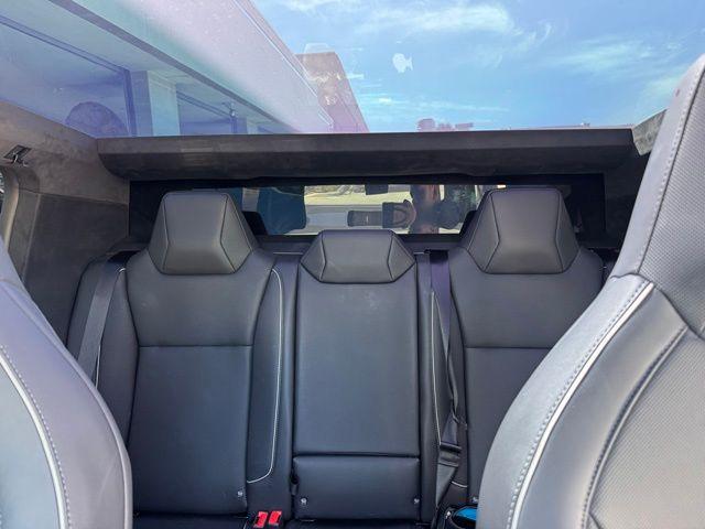 2024 Tesla Cybertruck Vehicle Photo in DELRAY BEACH, FL 33483-3294