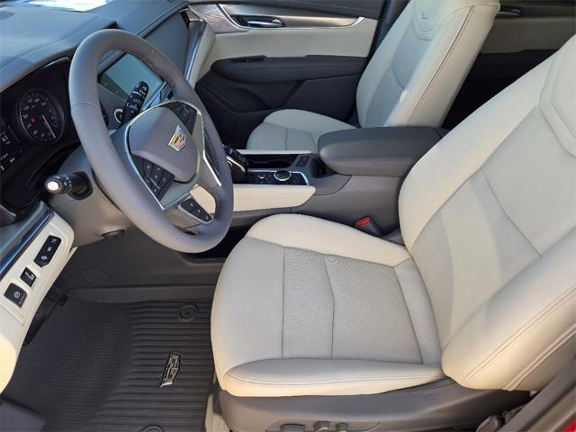 2025 Cadillac XT5 Vehicle Photo in Oklahoma City, OK 73114