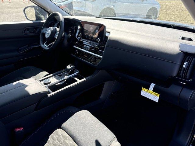 2025 Nissan Pathfinder Vehicle Photo in Flemington, NJ 08822