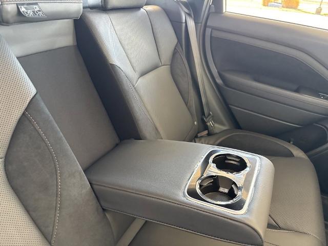 2025 Subaru Forester Vehicle Photo in MANHATTAN, KS 66502-5036
