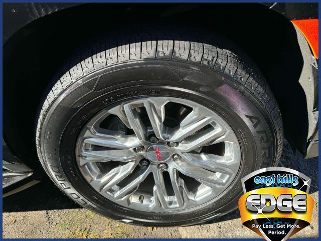 2023 GMC Yukon Vehicle Photo in Roslyn, NY 11576