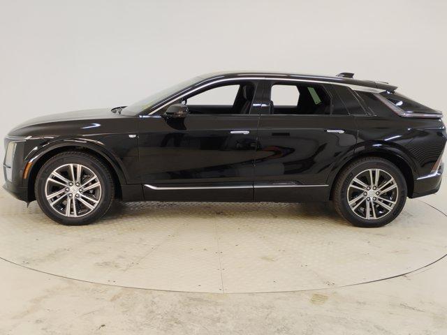 2025 Cadillac LYRIQ Vehicle Photo in PINEVILLE, NC 28134-8495