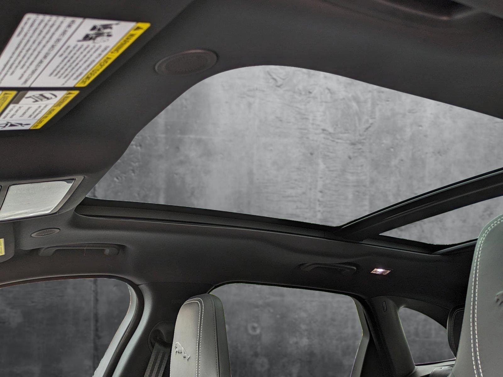 2025 Jaguar F-PACE Vehicle Photo in Bethesda, MD 20852