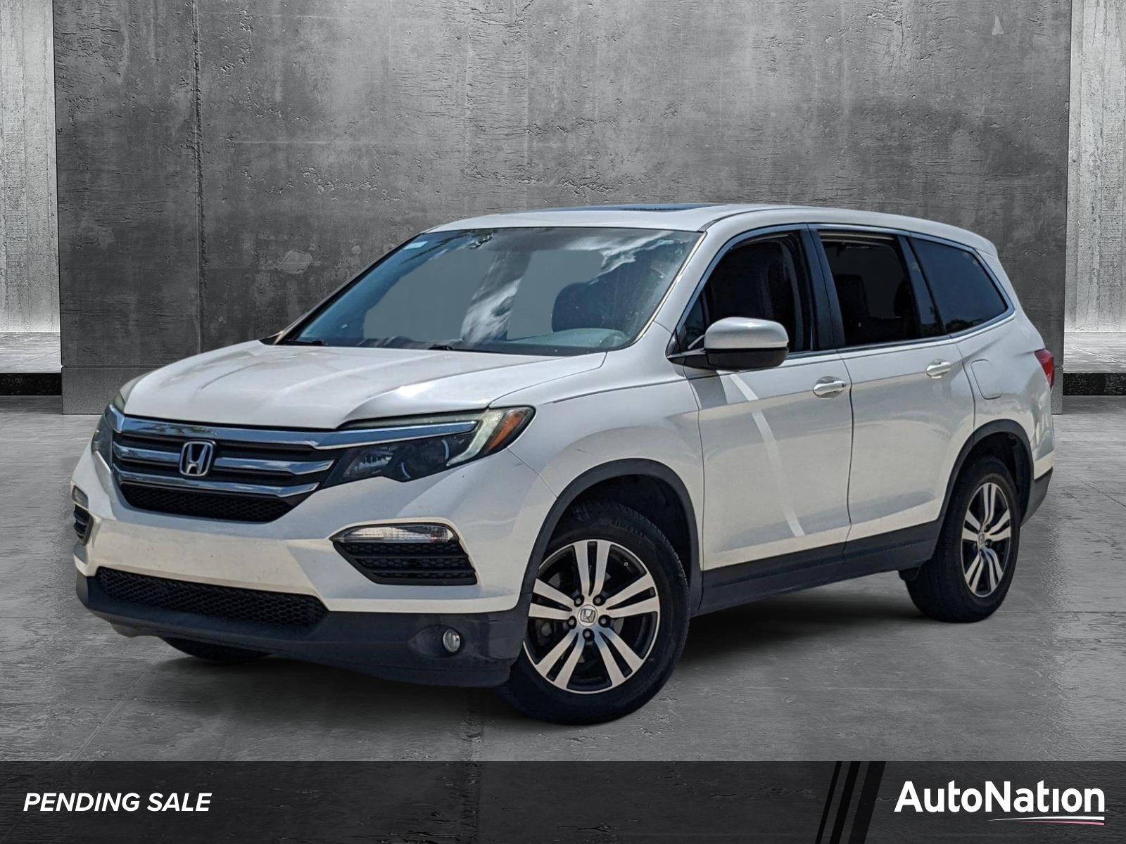 2017 Honda Pilot Vehicle Photo in Davie, FL 33331