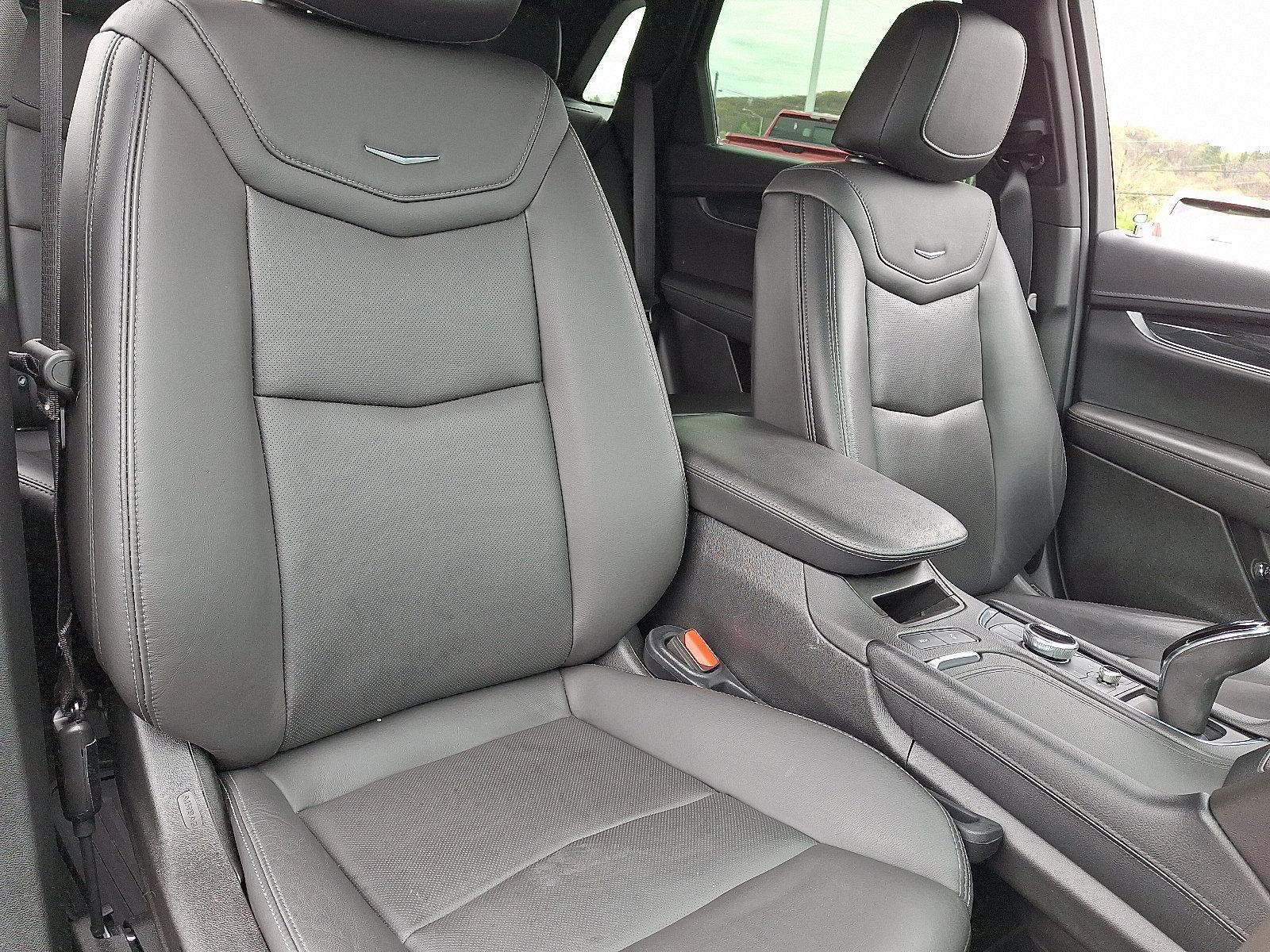 2022 Cadillac XT5 Vehicle Photo in BETHLEHEM, PA 18017-9401
