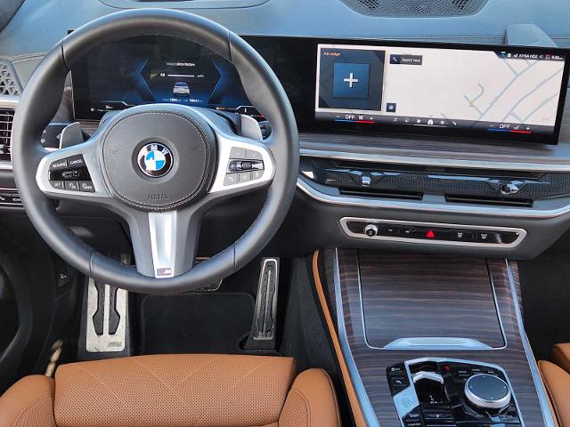 2024 BMW X7 xDrive40i Vehicle Photo in PLANO, TX 75024