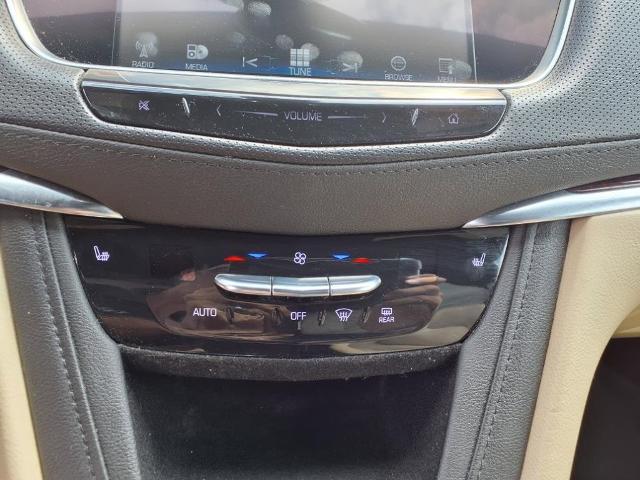 2019 Cadillac XT5 Vehicle Photo in HENDERSON, NC 27536-2966