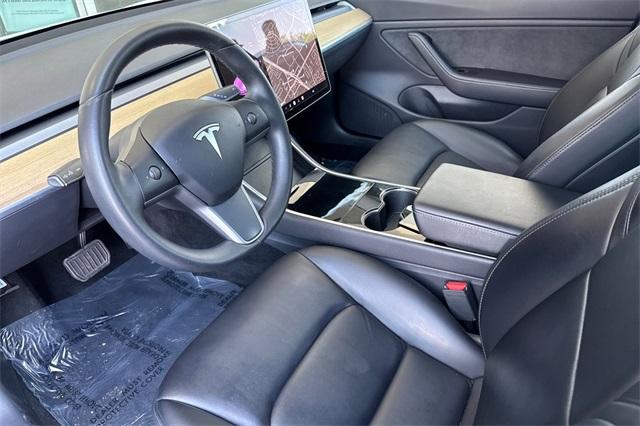 2020 Tesla Model 3 Vehicle Photo in ELK GROVE, CA 95757-8703
