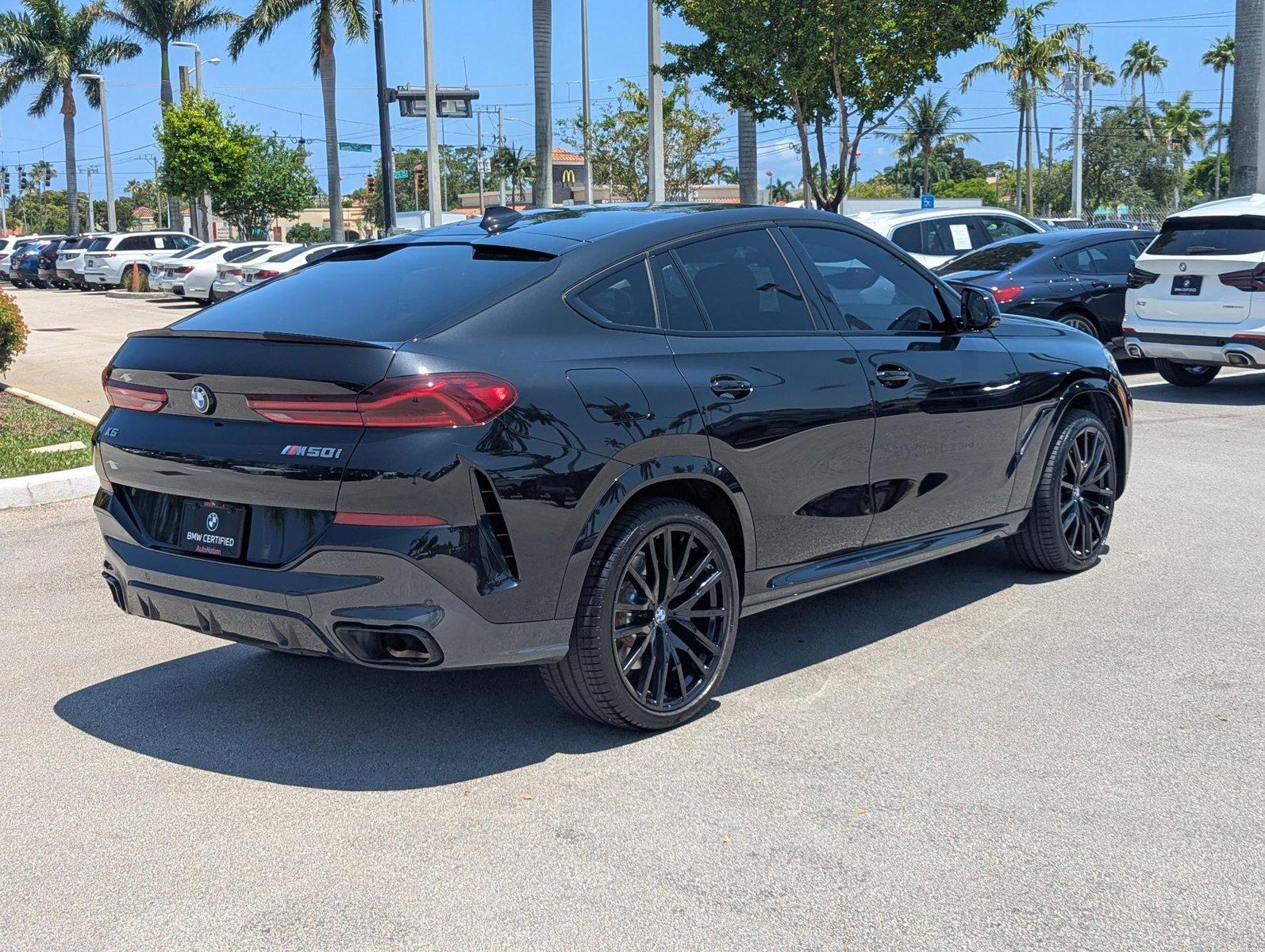 2022 BMW X6 M50i Vehicle Photo in Delray Beach, FL 33444