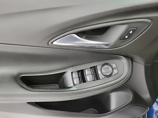 2023 Buick Encore GX Vehicle Photo in MANITOWOC, WI 54220-5838