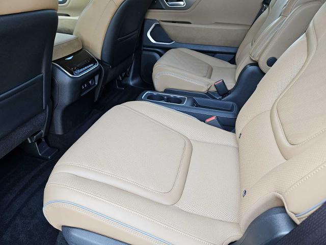 2025 INFINITI QX80 Vehicle Photo in Fort Worth, TX 76132