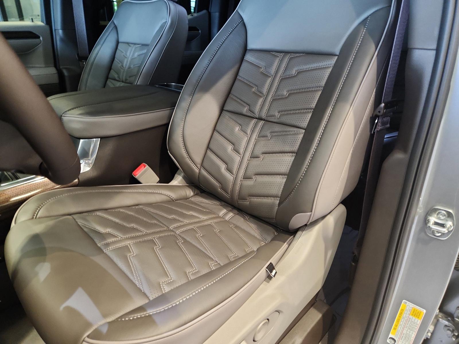 2025 Chevrolet Silverado 1500 Vehicle Photo in GEORGETOWN, TX 78626-7508