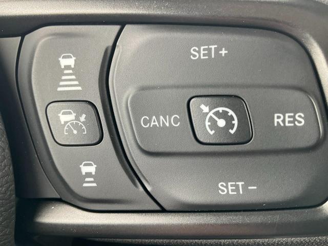 2025 Jeep Gladiator Vehicle Photo in Kaukauna, WI 54130