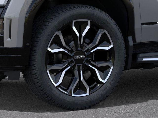 2025 GMC Sierra EV Vehicle Photo in DANBURY, CT 06810-5034