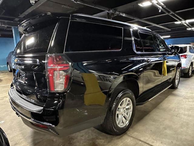 2023 Chevrolet Suburban Vehicle Photo in Roslyn, NY 11576