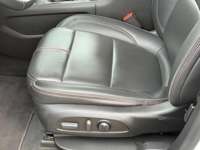 2022 Chevrolet Traverse Vehicle Photo in MADISON, WI 53713-3220