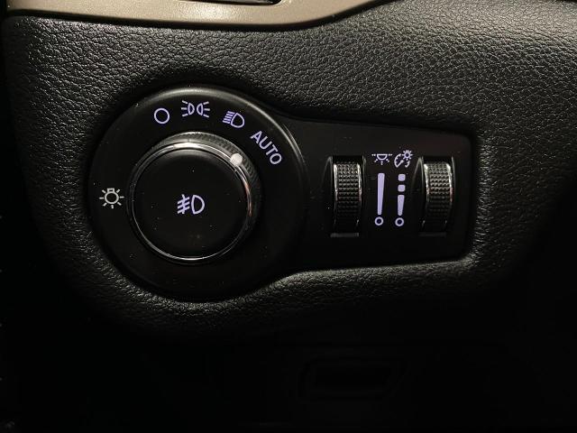 2017 Jeep Cherokee Vehicle Photo in Appleton, WI 54913