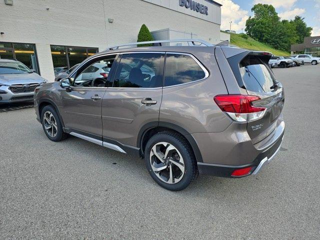 2023 Subaru Forester Vehicle Photo in Pleasant Hills, PA 15236