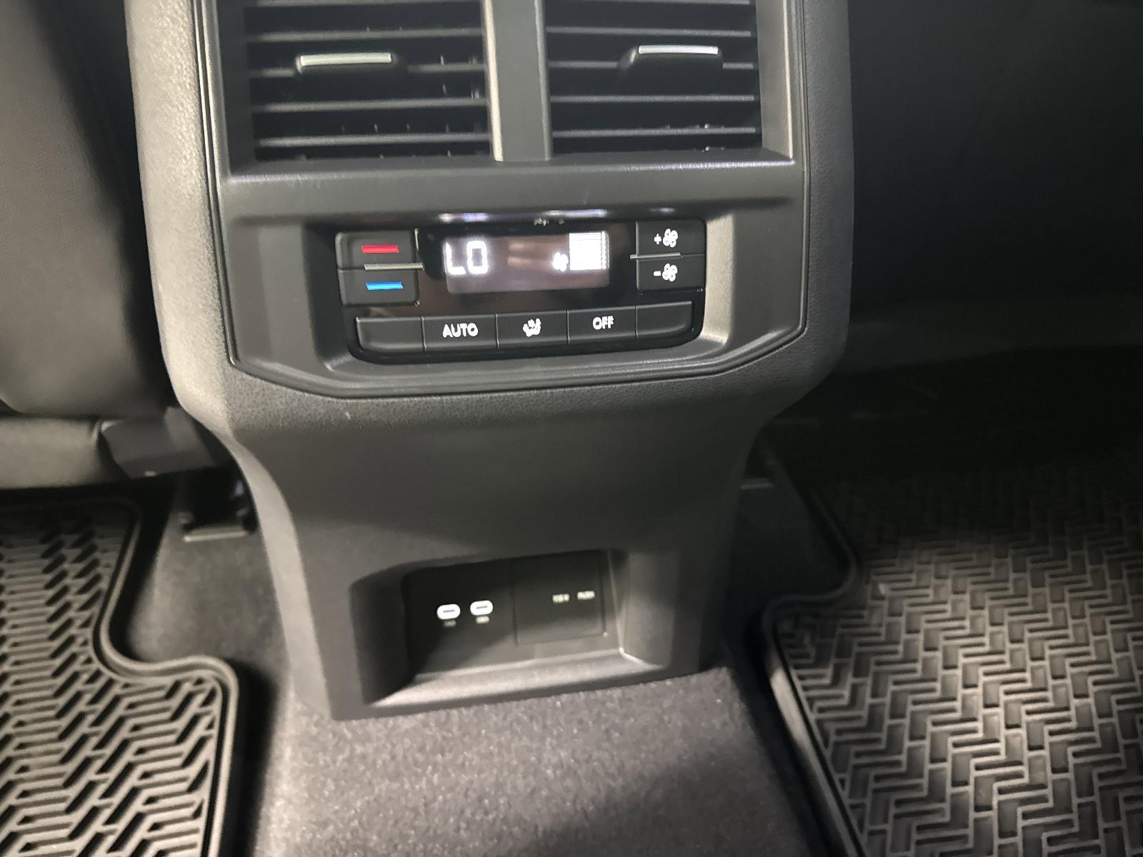 2023 Volkswagen Atlas Vehicle Photo in Georgetown, TX 78626