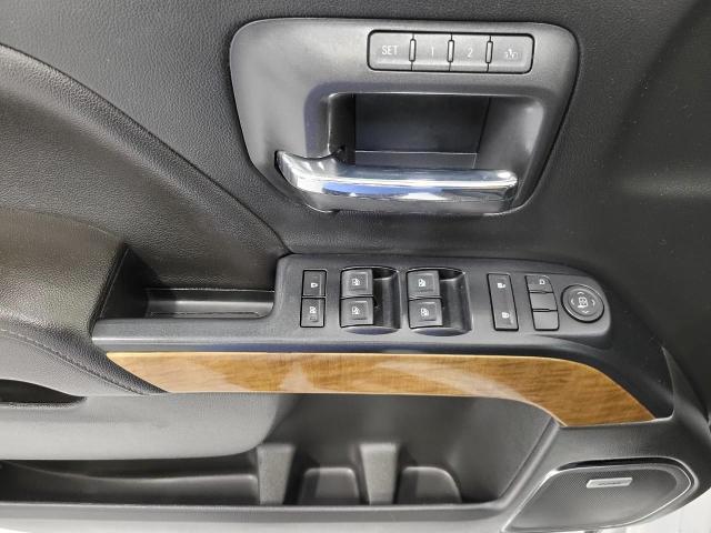 2017 Chevrolet Silverado 1500 Vehicle Photo in APPLETON, WI 54914-4656
