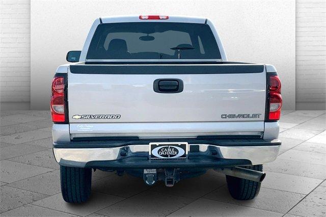 2004 Chevrolet Silverado 2500 HD Vehicle Photo in INDEPENDENCE, MO 64055-1377