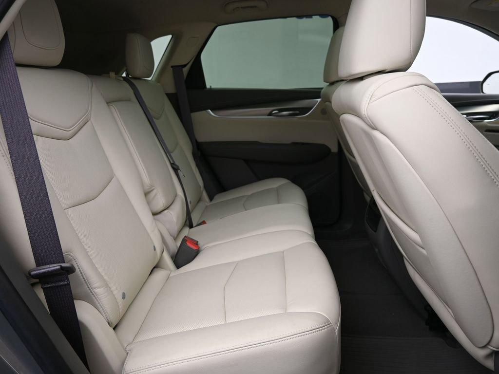 2017 Cadillac XT5 Vehicle Photo in Cedar Rapids, IA 52402