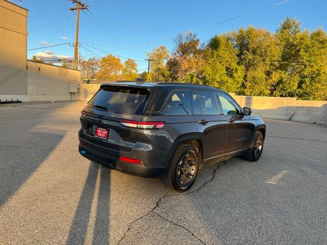 2024 Jeep Grand Cherokee 4xe Vehicle Photo in Salt Lake City, UT 84115-2787