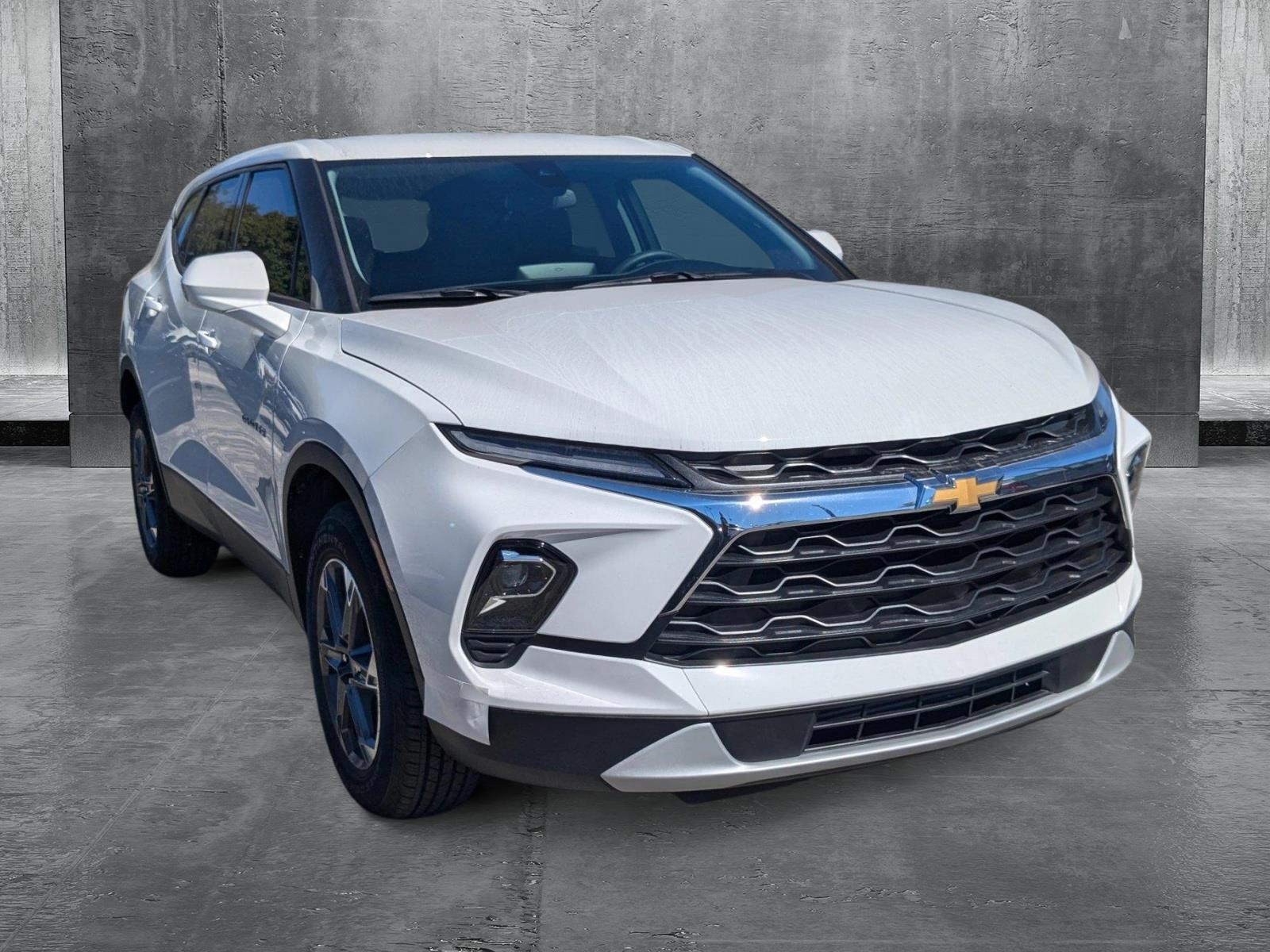 2025 Chevrolet Blazer Vehicle Photo in MIAMI, FL 33134-2699