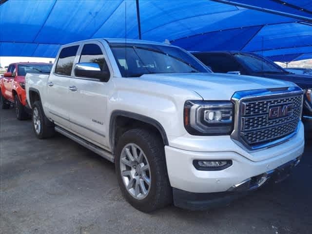 Used 2018 GMC Sierra 1500 Denali Denali with VIN 3GTU2PEJ3JG452933 for sale in Decatur, TX