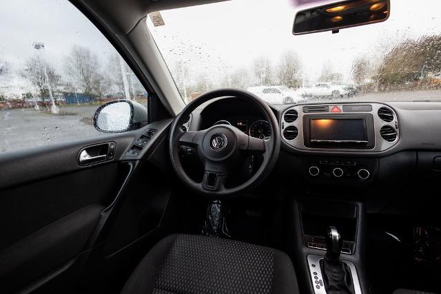 2011 Volkswagen Tiguan Vehicle Photo in NEWBERG, OR 97132-1927