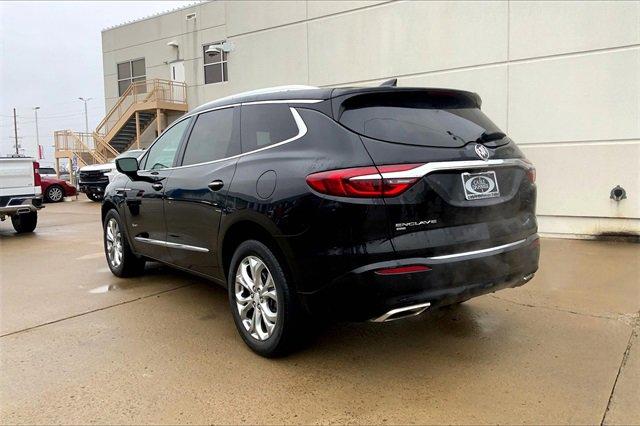 2020 Buick Enclave Vehicle Photo in TOPEKA, KS 66609-0000