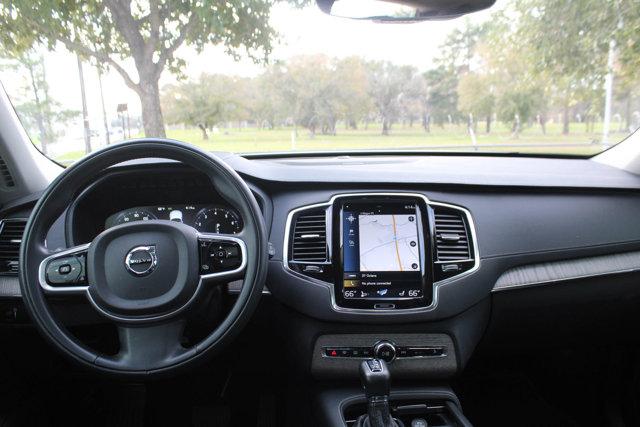 2022 Volvo XC90 Vehicle Photo in HOUSTON, TX 77090