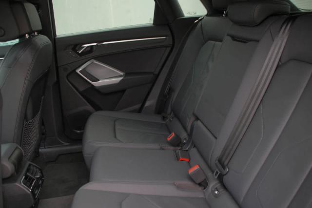 2023 Audi Q3 Vehicle Photo in SUGAR LAND, TX 77478