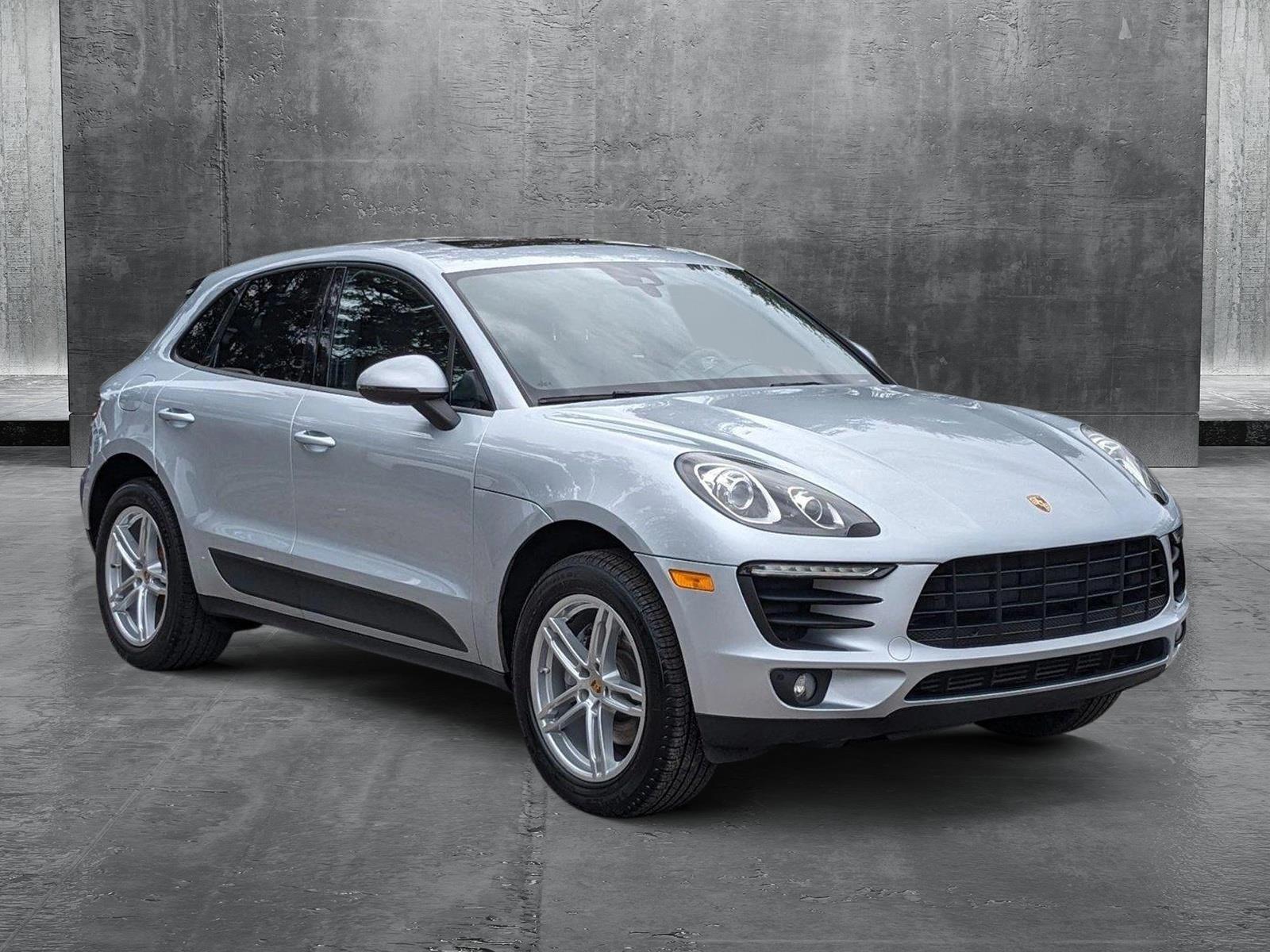 2017 Porsche Macan Vehicle Photo in Tampa, FL 33614