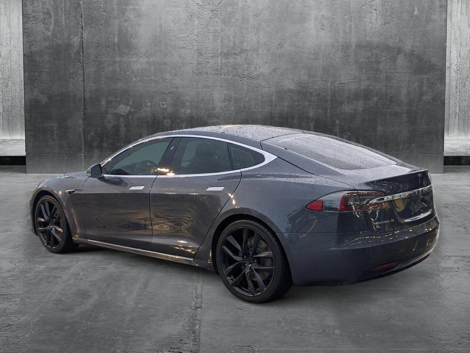 2017 Tesla Model S Vehicle Photo in PEMBROKE PINES, FL 33024-6534