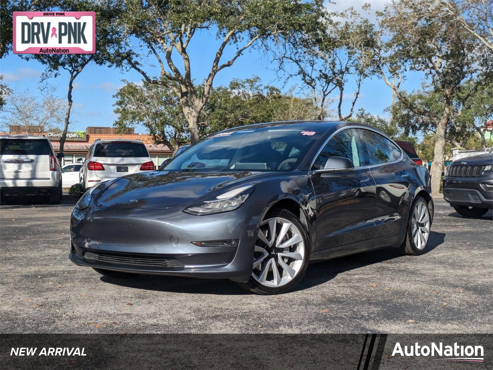 2018 Tesla Model 3 Vehicle Photo in GREENACRES, FL 33463-3207