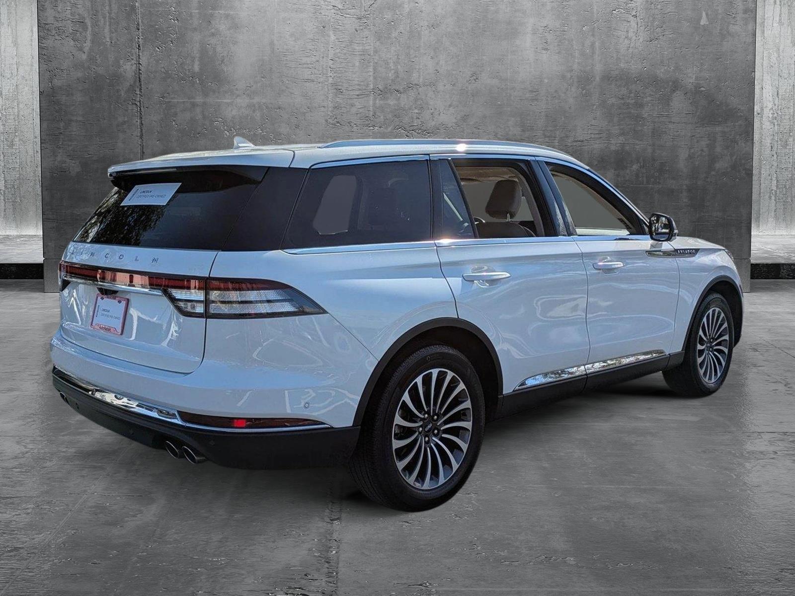 2022 Lincoln Aviator Vehicle Photo in Clearwater, FL 33765