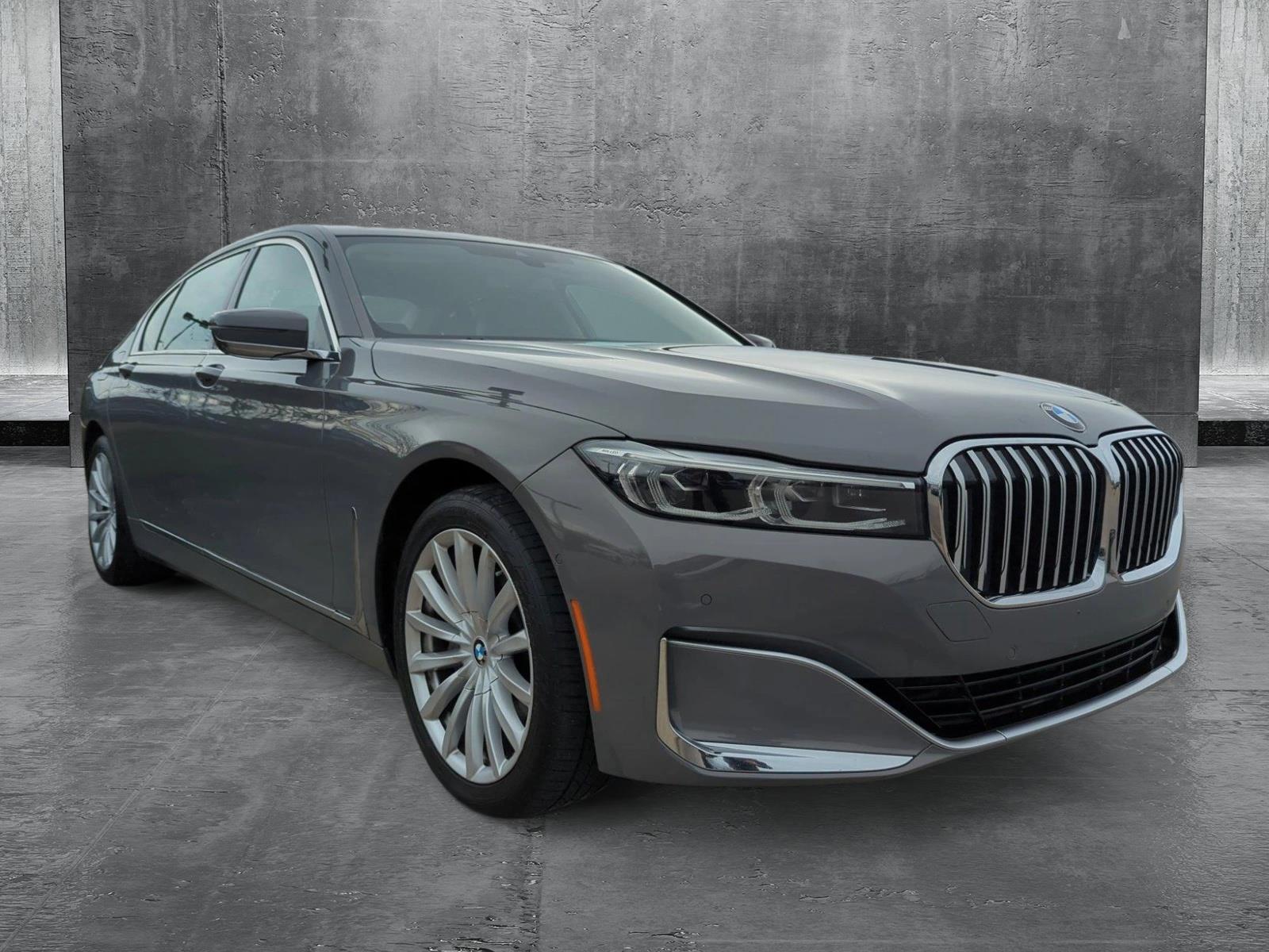 2022 BMW 740i xDrive Vehicle Photo in Memphis, TN 38125