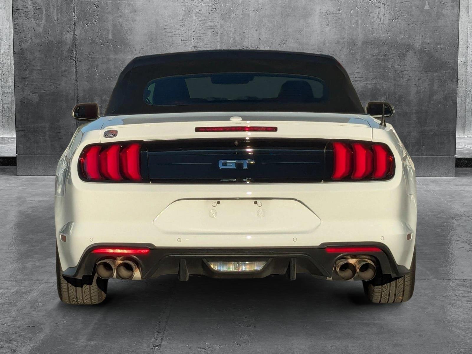 2022 Ford Mustang Vehicle Photo in St. Petersburg, FL 33713