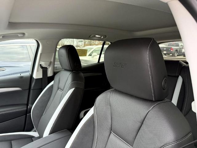 2025 Buick Envision Vehicle Photo in CHICOPEE, MA 01020-5001