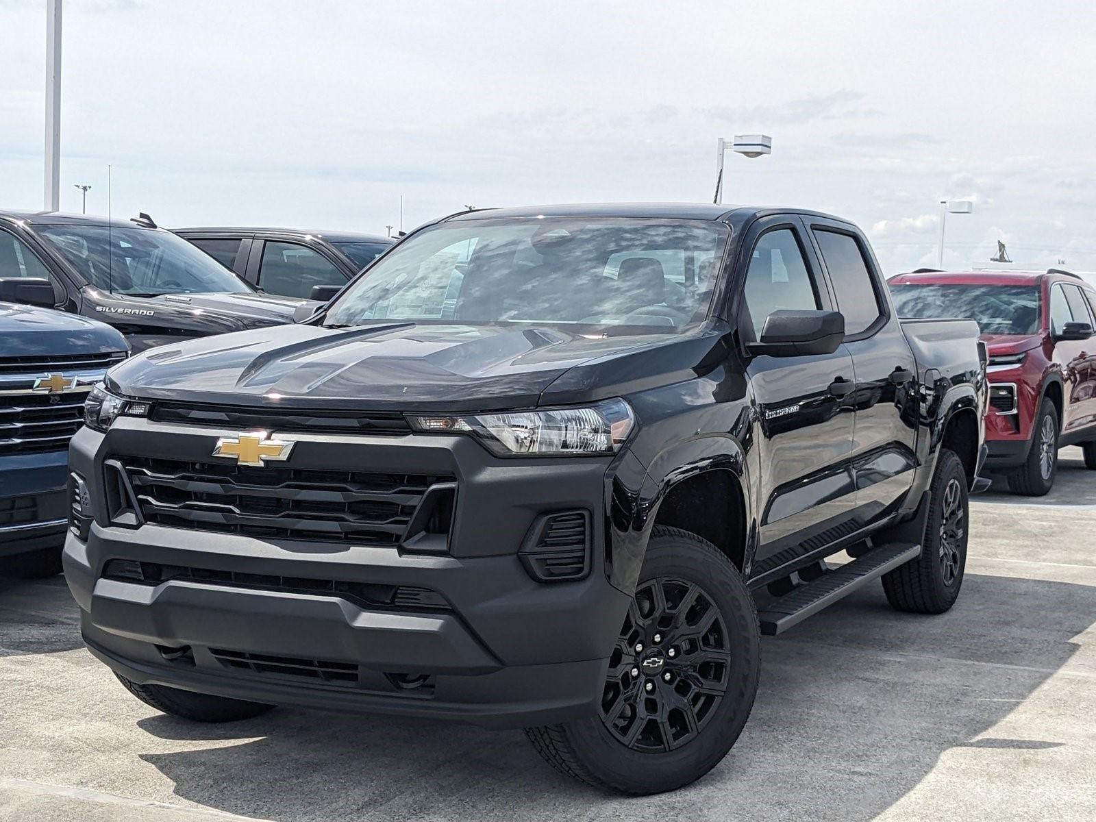 2025 Chevrolet Colorado Vehicle Photo in MIAMI, FL 33172-3015