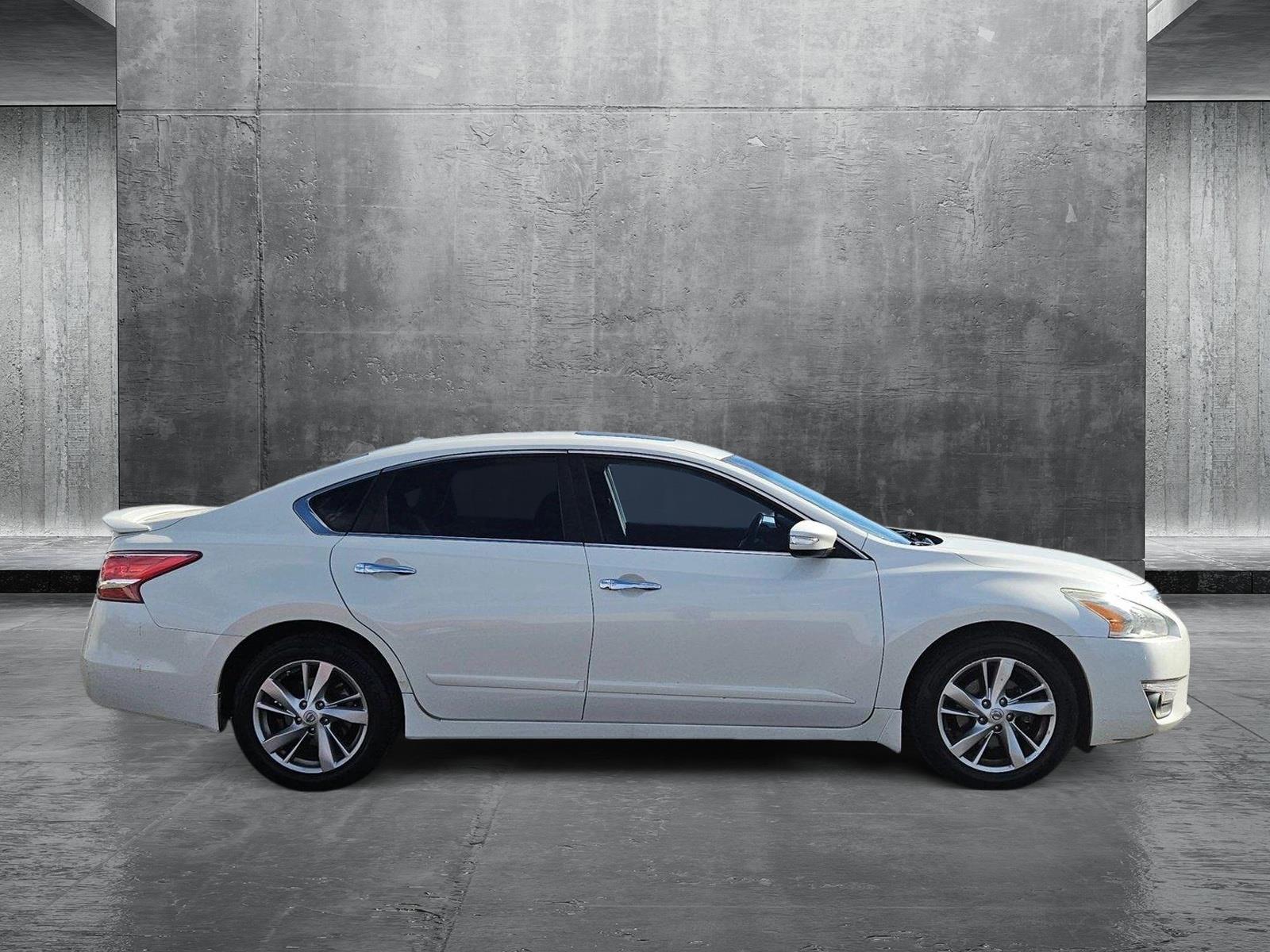 2013 Nissan Altima Vehicle Photo in GILBERT, AZ 85297-0446