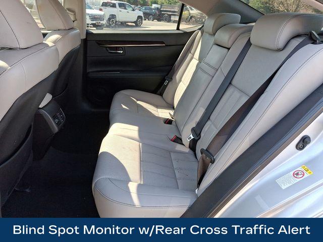 2017 Lexus ES 350 Vehicle Photo in DANBURY, CT 06810-5034