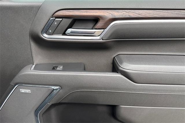 2023 GMC Sierra 1500 Vehicle Photo in ELK GROVE, CA 95757-8703
