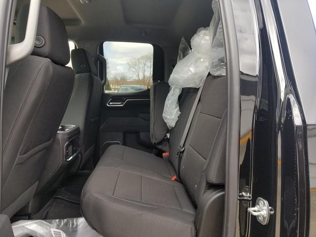 2025 GMC Sierra 1500 Vehicle Photo in ELYRIA, OH 44035-6349
