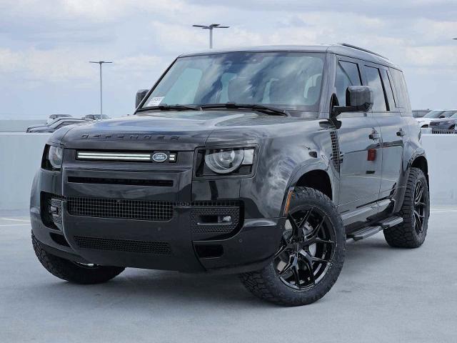 2025 Defender Vehicle Photo in AUSTIN, TX 78717