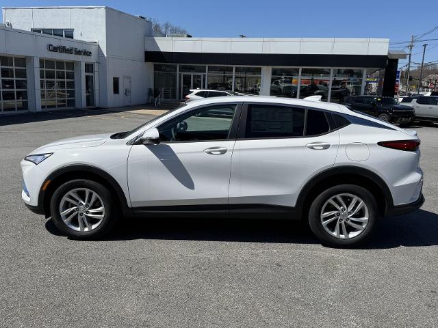 2025 Buick Envista Vehicle Photo in LOWELL, MA 01852-4336