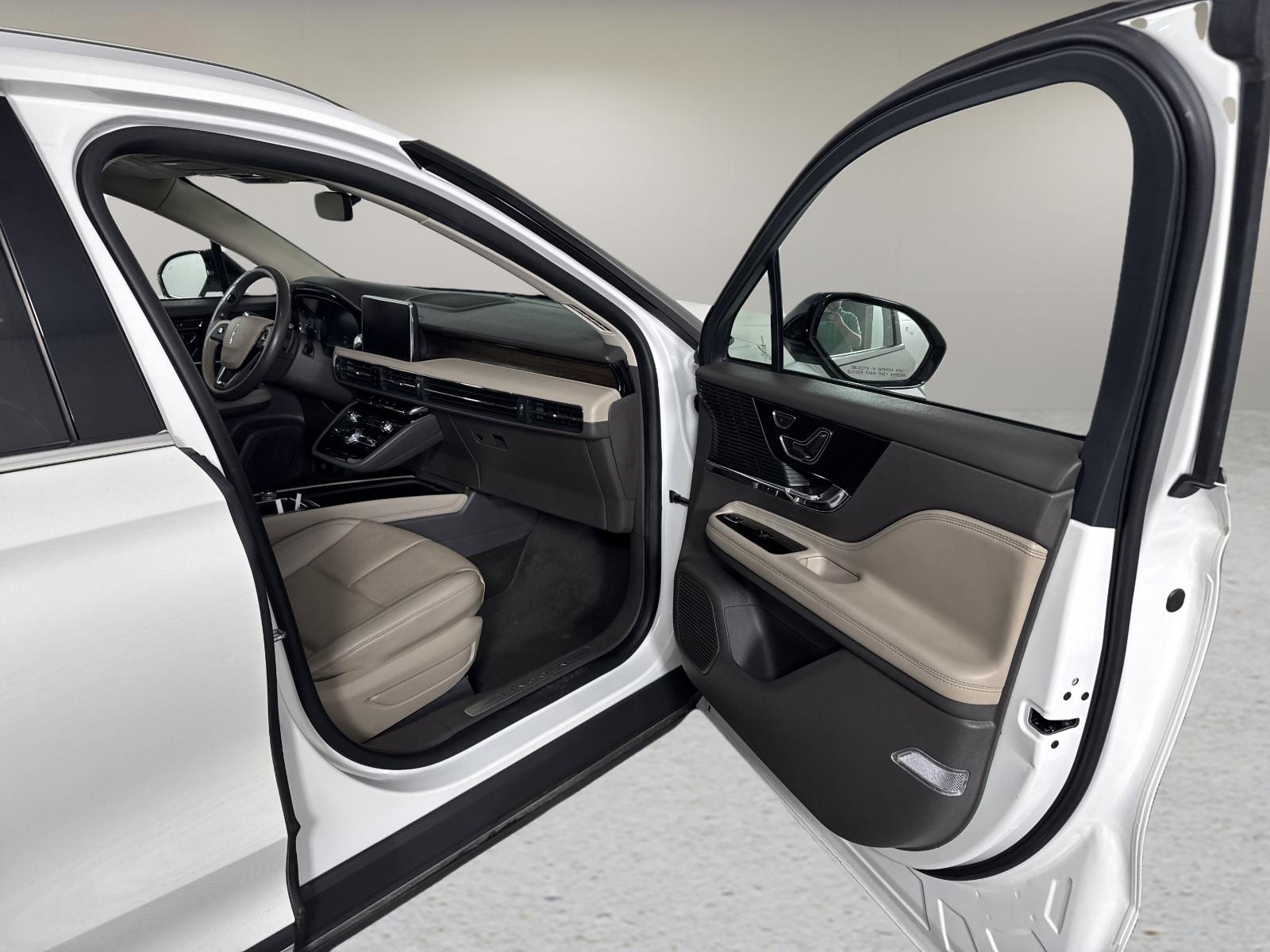 2022 Lincoln Corsair Vehicle Photo in GEORGETOWN, TX 78626-7508
