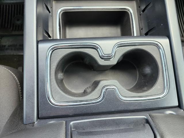 2015 Chevrolet Silverado 1500 Vehicle Photo in GREEN BAY, WI 54304-5303